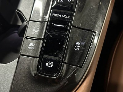 2025 Toyota CROWN ESTATE thumbnail 41