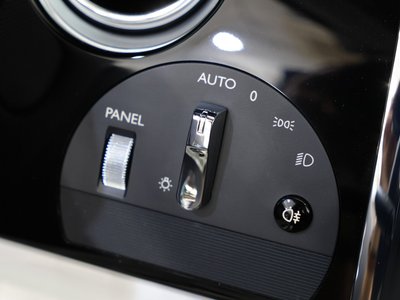 2018 ROLLS-ROYCE DAWN 照片 100