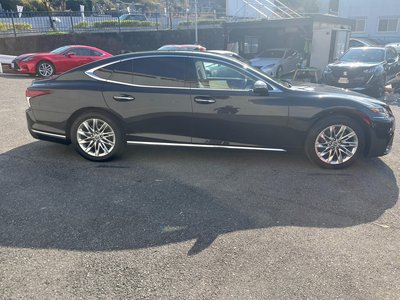 صورة مصغرة 43 لـ 2020 Lexus LS