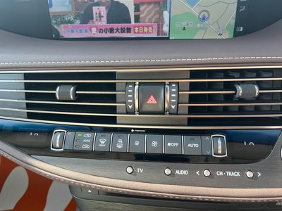 صورة مصغرة 13 لـ 2020 Lexus LS