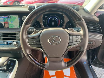 صورة مصغرة 24 لـ 2020 Lexus LS