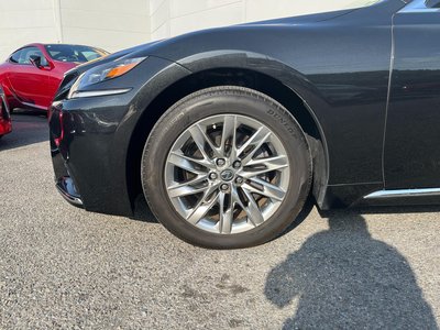 صورة مصغرة 75 لـ 2020 Lexus LS