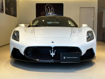 2022 Maserati MC20 — фото 2
