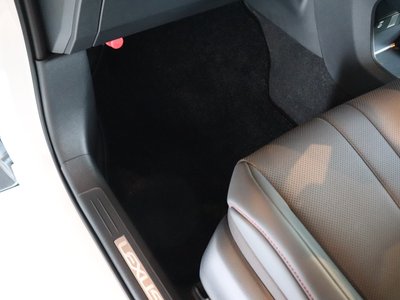 2026 Lexus LBX 缩略图 55