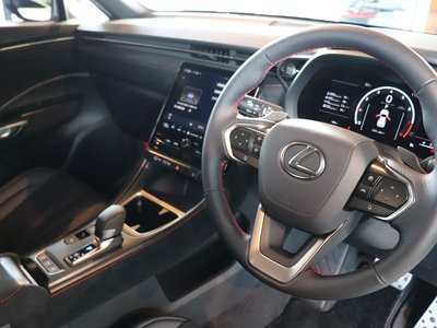 2026 Lexus LBX 缩略图 13