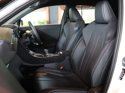 2026 Lexus LBX 缩略图 10