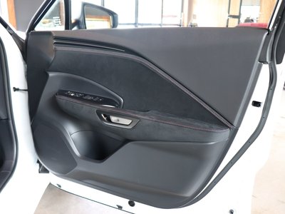 2026 Lexus LBX 缩略图 44