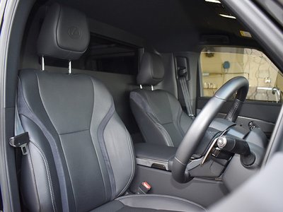 صورة 11 لـ 2024 Lexus LM