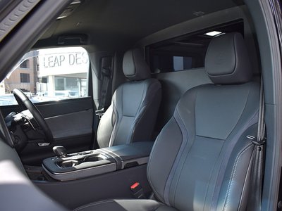 صورة 24 لـ 2024 Lexus LM