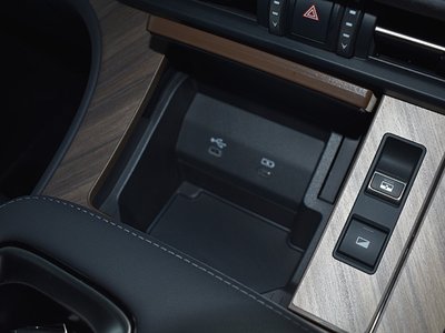 صورة 21 لـ 2024 Lexus LM