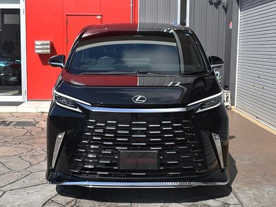 صورة 3 لـ 2024 Lexus LM