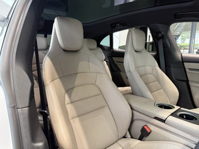 2025 Porsche TAYCAN — миниатюра 5