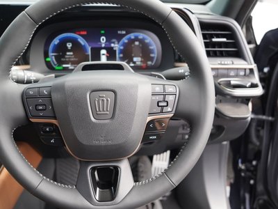 2025 Toyota CROWN ESTATE 缩略图 24