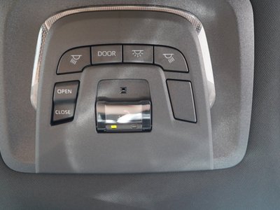 2025 Toyota CROWN ESTATE 缩略图 38