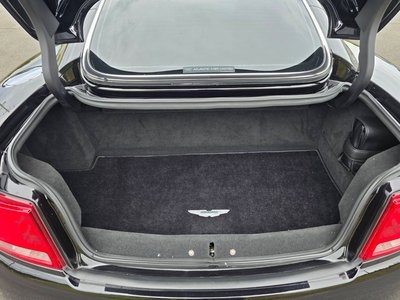 صورة 33 لـ 2006 Aston Martin V12 VANQUISH