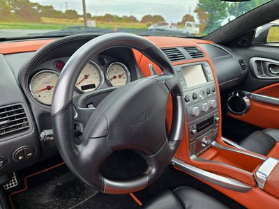 صورة 46 لـ 2006 Aston Martin V12 VANQUISH