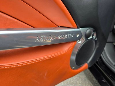 صورة 41 لـ 2006 Aston Martin V12 VANQUISH