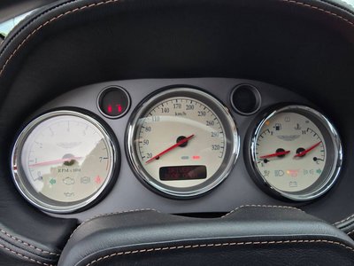 صورة 53 لـ 2006 Aston Martin V12 VANQUISH
