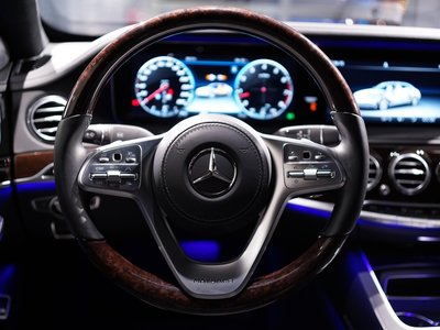 2020 Mercedes-BENZ S-CLASS MAYBACH photo 14