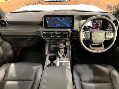 2024 Toyota LAND CRUISER 250 thumbnail 2