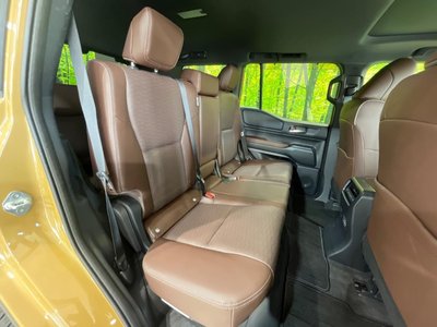 2024 Toyota LAND CRUISER 250 photo 7