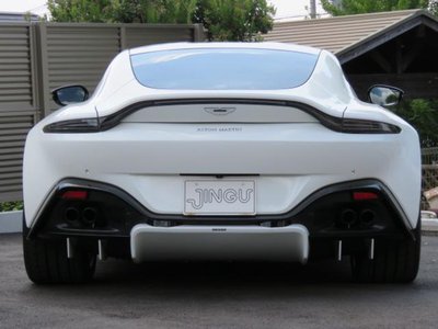 2021 Aston Martin VANTAGE photo 14