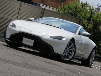 2021 Aston Martin VANTAGE photo 7