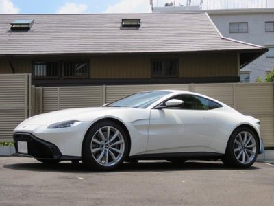 2021 Aston Martin VANTAGE photo 1