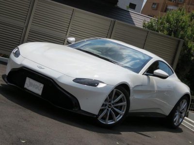 2021 Aston Martin VANTAGE photo 6