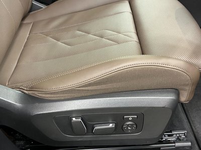 2024 BMW X3 thumbnail 37