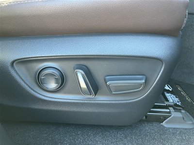 صورة 23 لـ 2024 Toyota LAND CRUISER 250