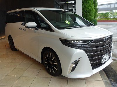 2025 Toyota ALPHARD — фото 3