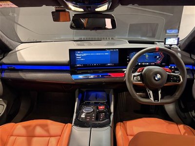 صورة مصغرة 42 لـ 2026 BMW M5 TOURING