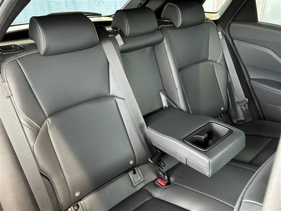 صورة 35 لـ 2023 Toyota CROWN SPORT