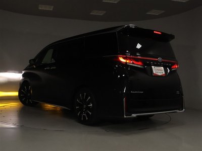 2025 Toyota VELLFIRE 照片 36