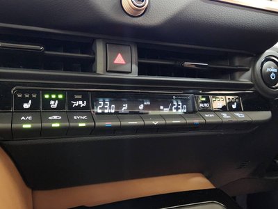 صورة 26 لـ 2023 Toyota CROWN SPORT