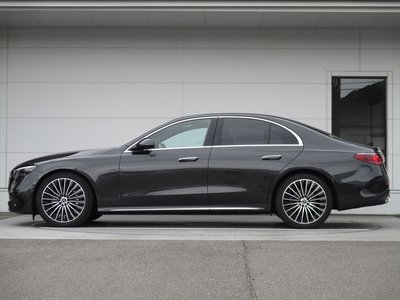2025 Mercedes-BENZ E-CLASS photo 5