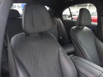 2025 Mercedes-BENZ E-CLASS photo 13