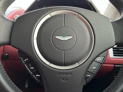صورة 21 لـ 2010 Aston Martin RAPIDE