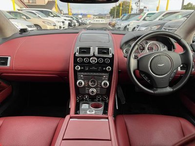 صورة 15 لـ 2010 Aston Martin RAPIDE