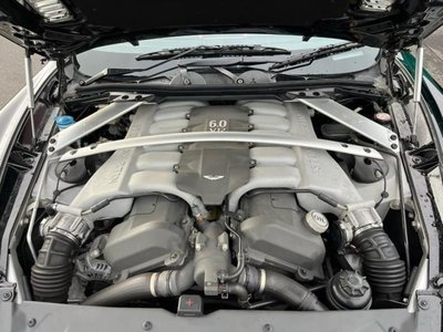 صورة 54 لـ 2010 Aston Martin RAPIDE