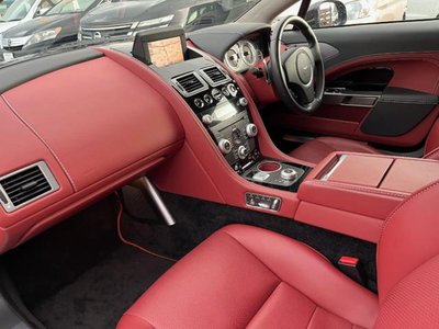 صورة 48 لـ 2010 Aston Martin RAPIDE