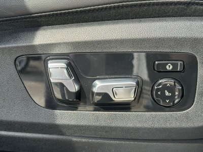 2025 BMW X7 thumbnail 22
