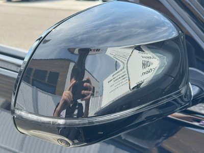2025 BMW X7 thumbnail 18