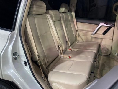 صورة 9 لـ 2023 Toyota LAND CRUISER PRADO