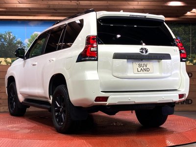 صورة 28 لـ 2023 Toyota LAND CRUISER PRADO