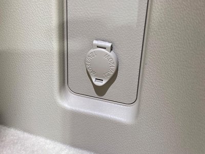 صورة 34 لـ 2023 Toyota LAND CRUISER PRADO