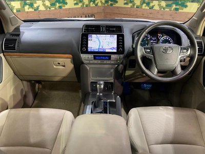 صورة 2 لـ 2023 Toyota LAND CRUISER PRADO
