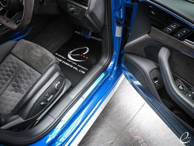 2021 AUDI RS4 AVANT 照片 49