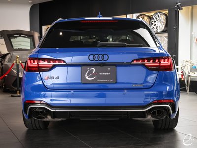 2021 AUDI RS4 AVANT 照片 24